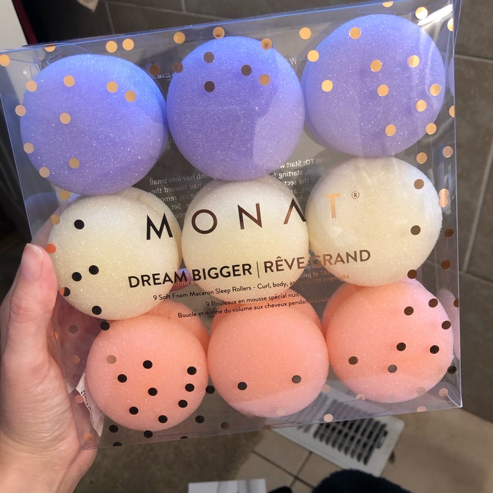 Monat Roller